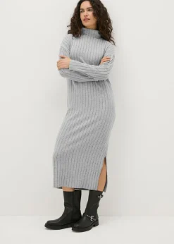 Knitwear><noscript><img width=