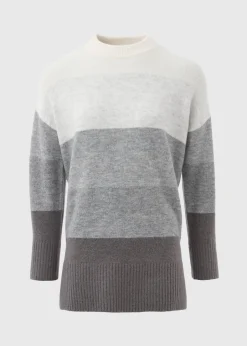 Knitwear><noscript><img width=