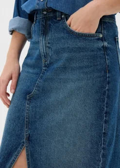 Skirts><noscript><img width=