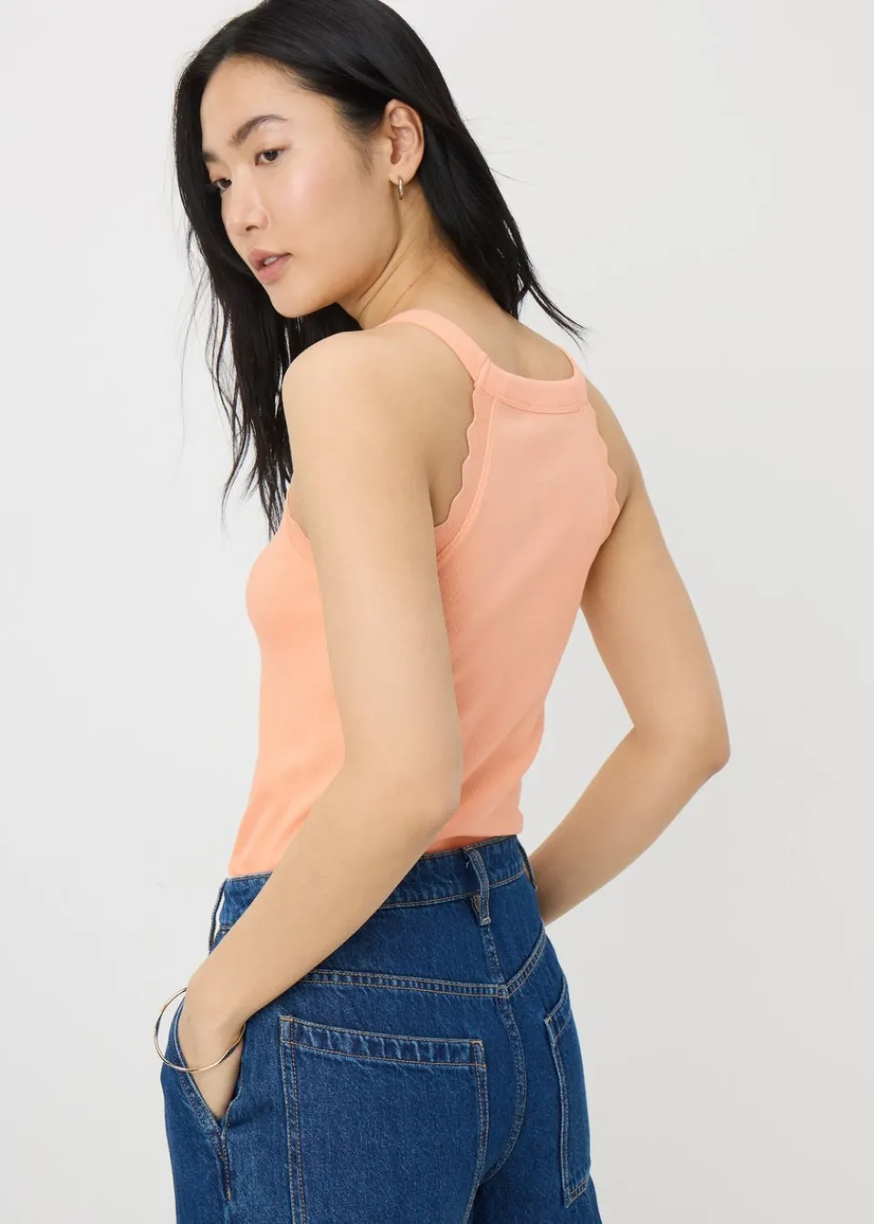 Tops>Papaya Scalloped Edge Vest Top Peach