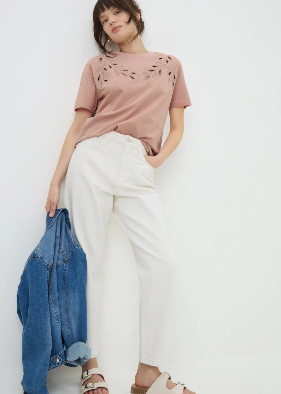 T-Shirts>Papaya Pink Floral Cut-Out Design T-Shirt