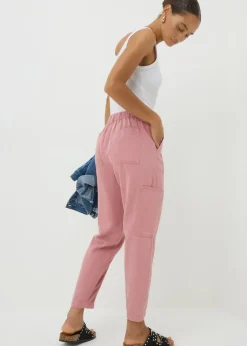 Trousers><noscript><img width=