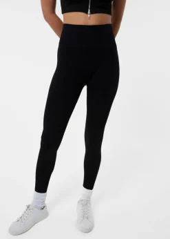 Loungewear><noscript><img width=