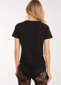 T-Shirts><noscript><img width=