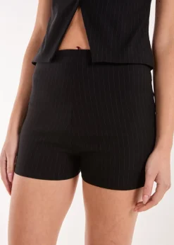 Shorts><noscript><img width=