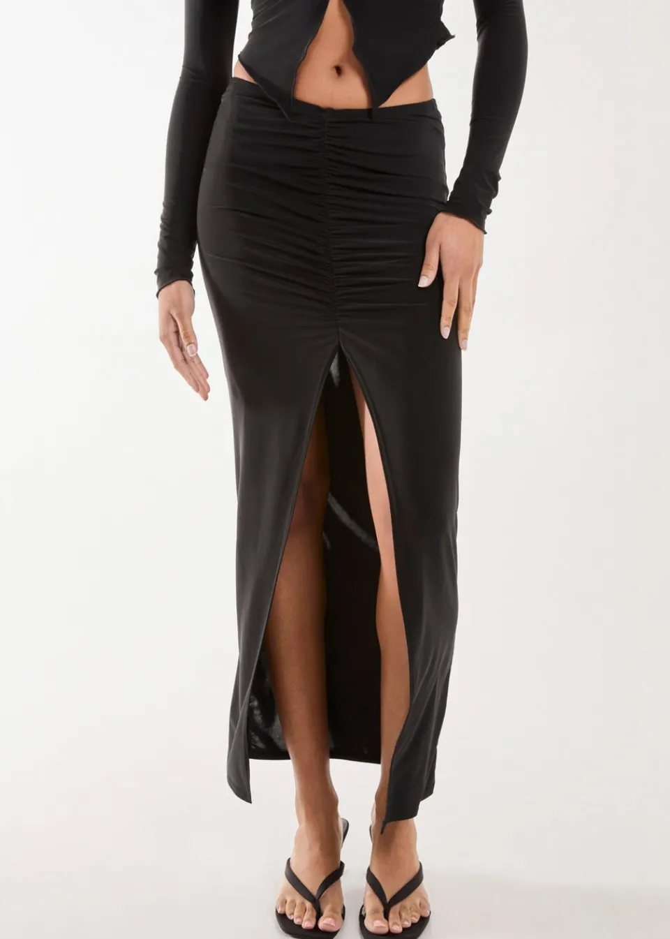Skirts>Pink Vanilla Black Slinky Ruched Maxi Skirt