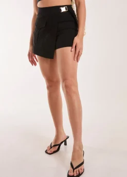 Skirts><noscript><img width=