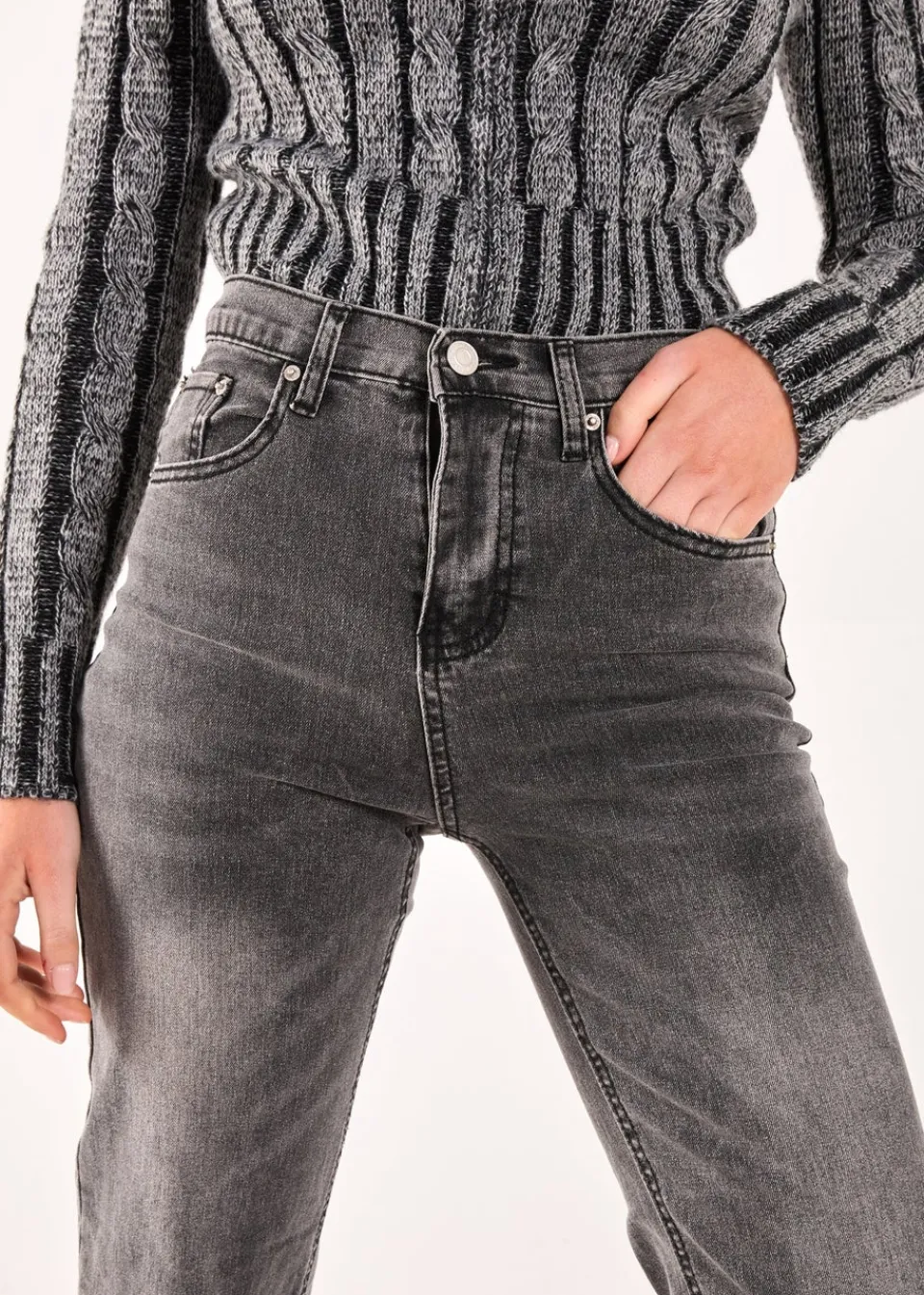 Jeans & Jeggings>Pink Vanilla Black Washed Relaxed Fit High Waist Jeans