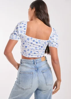 Tops><noscript><img width=