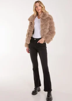 Coats & Jackets><noscript><img width=