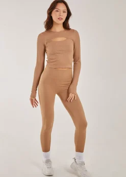 Tops><noscript><img width=