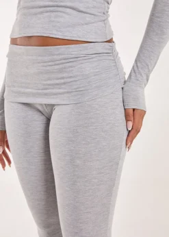 Trousers><noscript><img width=