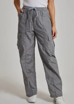 Trousers><noscript><img width=