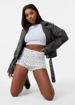 Shorts><noscript><img width=