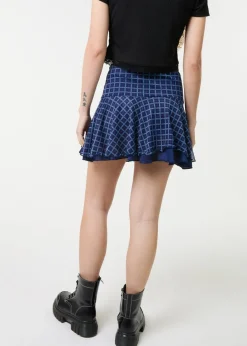 Skirts><noscript><img width=