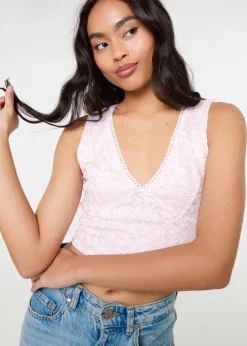 Tops>Pink Vanilla Pink V Neck Lace Crop Top