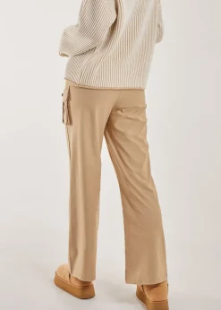 Trousers><noscript><img width=
