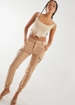 Trousers><noscript><img width=