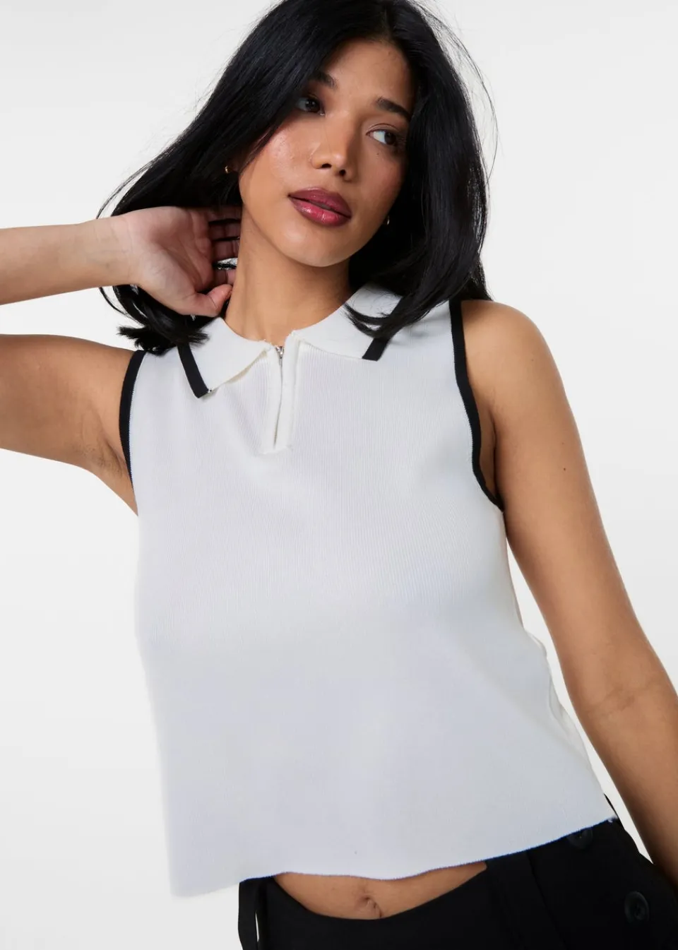 Tops>Pink Vanilla White Half Zip Crop Polo Top With Contrast Piping