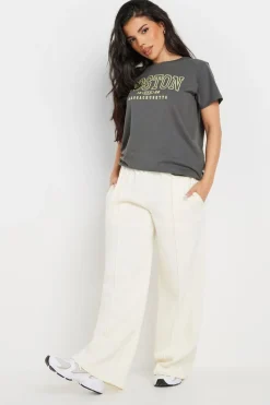 T-Shirts><noscript><img width=