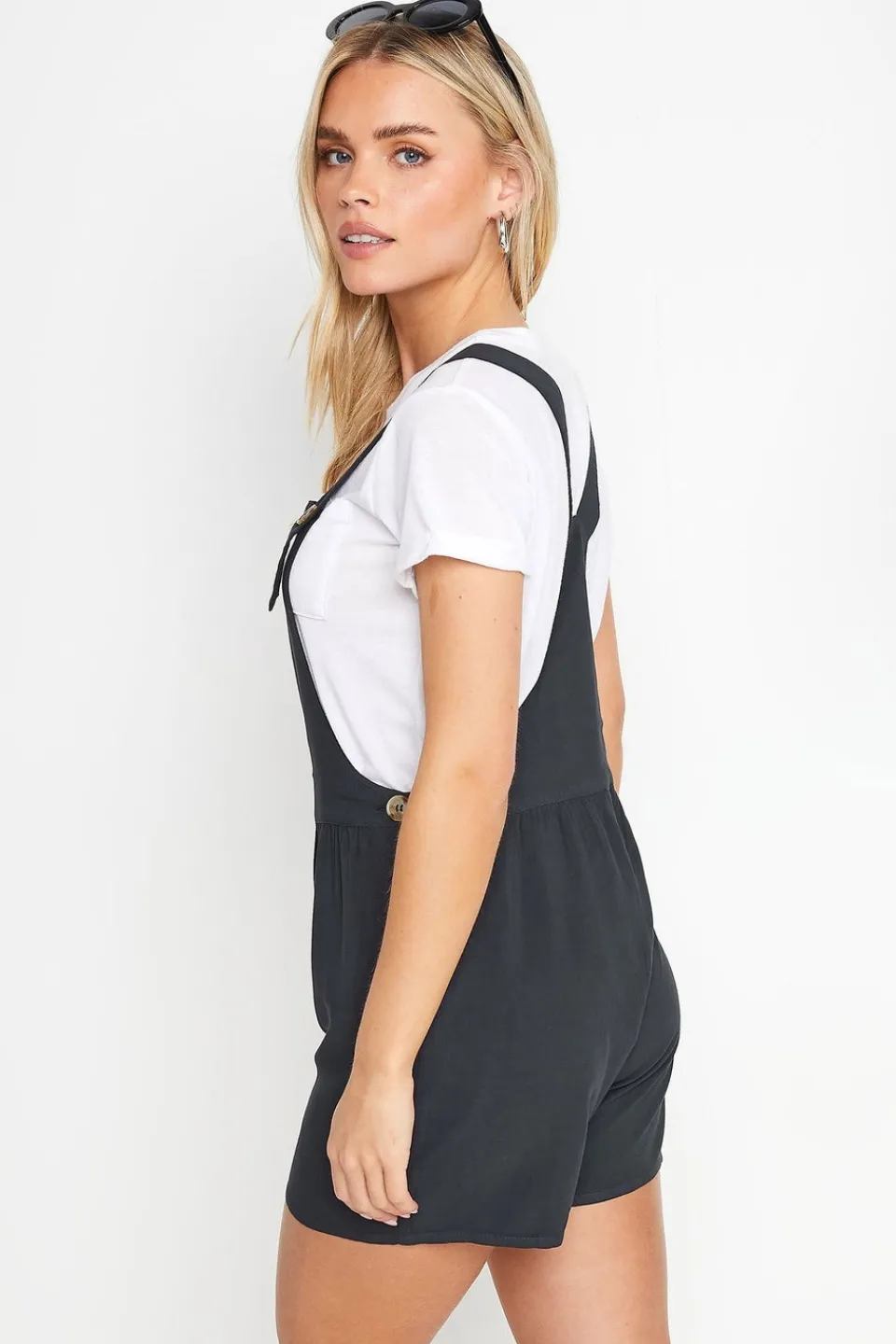 Jumpsuits & Playsuits>PIXIEGIRL Petite Black Acid Wash Short Dungarees