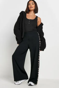 Trousers><noscript><img width=