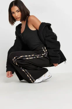 Trousers><noscript><img width=