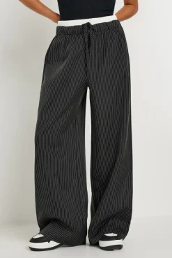Trousers><noscript><img width=