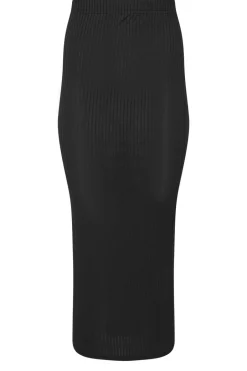 Skirts><noscript><img width=