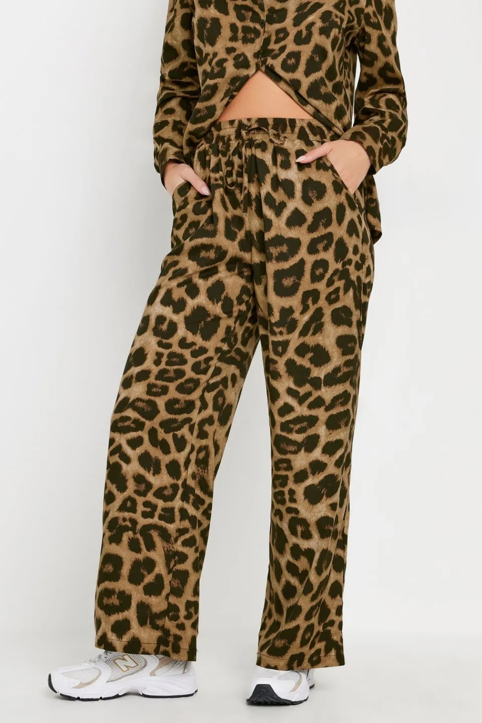 Trousers>PIXIEGIRL Petite Brown Leopard Print Drawstring Wide Leg Trousers