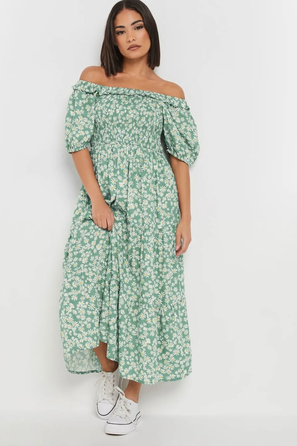 Dresses>PIXIEGIRL Petite Green Daisy Tiered Bardot Dress