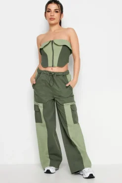 Trousers><noscript><img width=