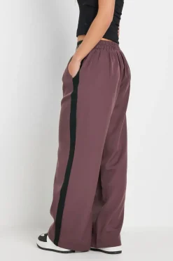 Trousers><noscript><img width=