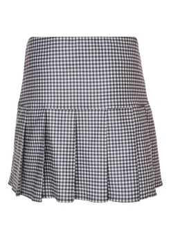 Skirts><noscript><img width=