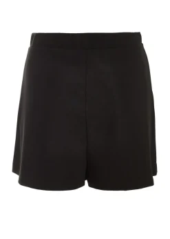 Skirts><noscript><img width=