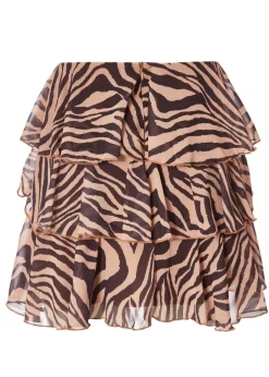 Skirts><noscript><img width=