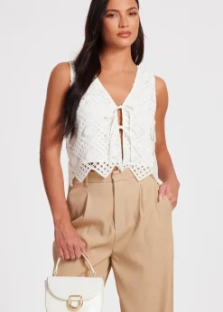 Tops>Quiz Cream Crochet Waistcoat