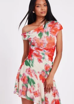Dresses>Quiz Red Mesh Floral Mini Dress
