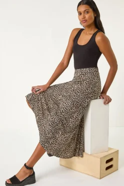 Skirts><noscript><img width=