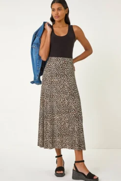 Skirts><noscript><img width=