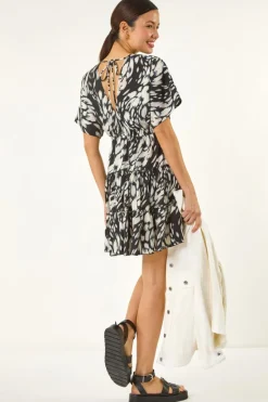 Dresses><noscript><img width=