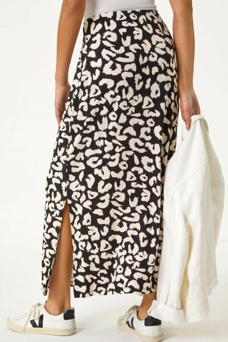 Skirts>Roman Black Animal Print Maxi Skirt