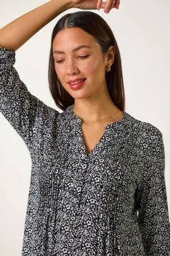 Tops>Roman Black Animal Print Pintuck Shirt