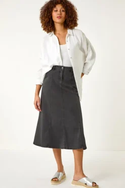 Skirts><noscript><img width=