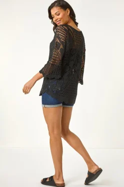 Knitwear><noscript><img width=