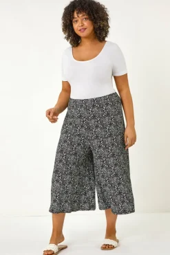 Trousers><noscript><img width=
