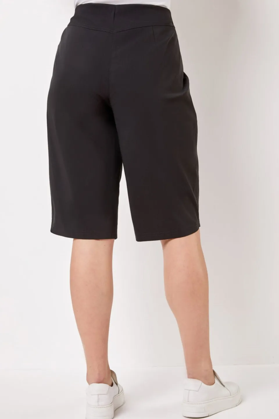 Shorts>Roman Curve Knee Length Elastic Waist Shorts Black
