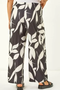 Trousers><noscript><img width=