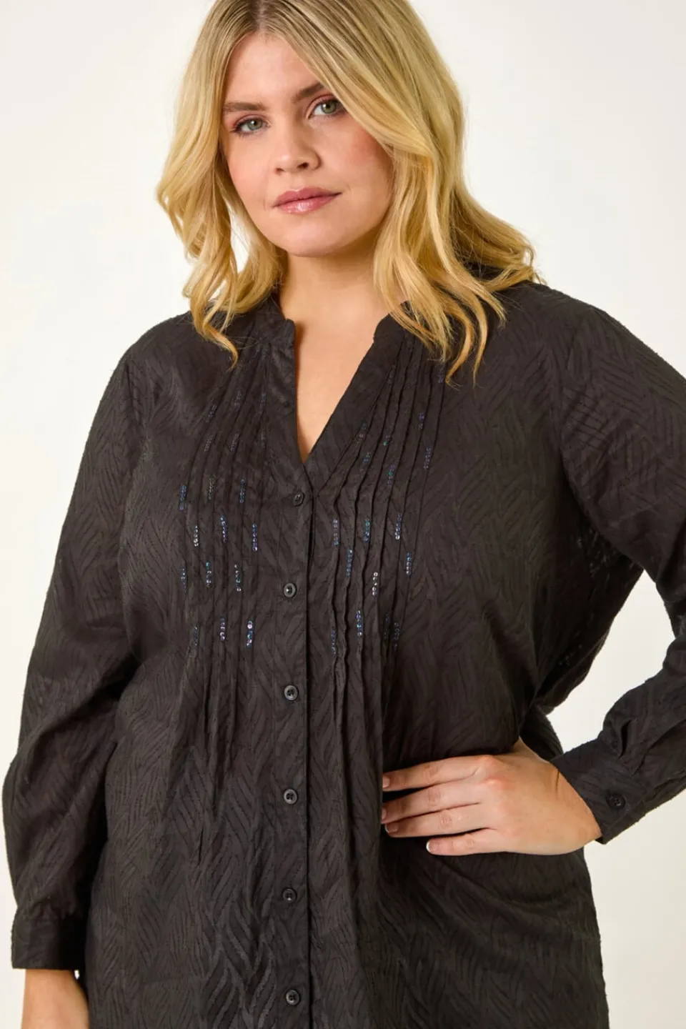 Tops>Roman Black Curve Shimmer Jacquard Blouse