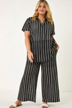 Tops>Roman Black Curve Stripe Collared Knit Top
